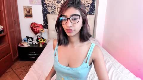 Snapshot of hottie_veronica chatting on October 8, 11:02 pm Veronica independent model online show from October 8, 11:02 pm