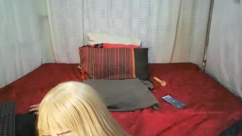 hottiedanicatrans69 online show from March 2, 1:41 am