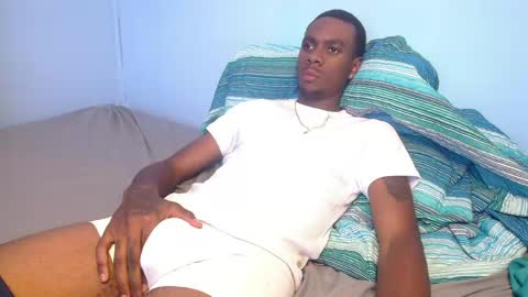 Snapshot of hottiekingny chatting on March 29, 4:01 am independent Model online show from March 29, 4:01 am