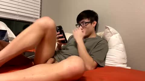 Snapshot of hottiewithabody101 chatting on September 10, 2:44 am hottiewithabody101 online show from September 10, 2:44 am