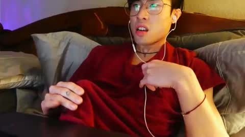 hottiewithabody101 online show from February 19, 2:13 pm