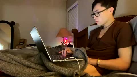 hottiewithabody101 online show from July 16, 12:11 pm