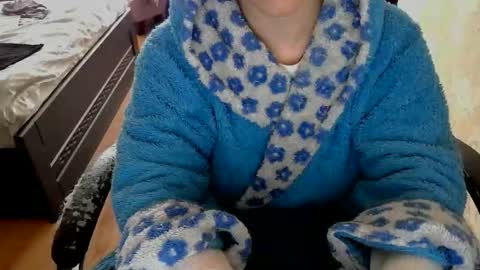 Mary online show from April 15, 7:59 am