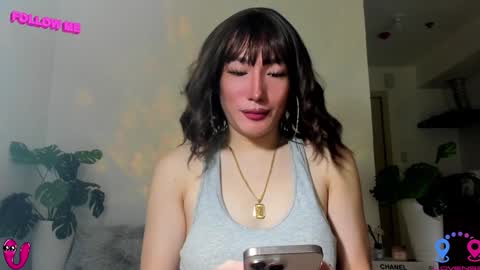 Snapshot of hottycrishinaxx chatting on February 3, 4:04 am crishinahotty online show from February 3, 4:04 am