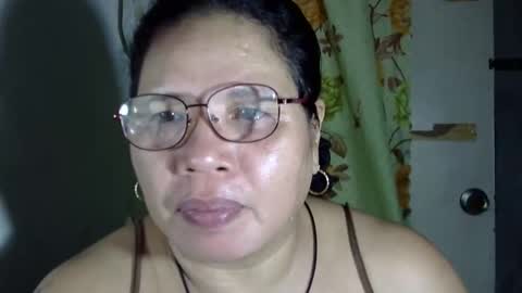 hottycrissy4u online show from May 13, 7:50 am