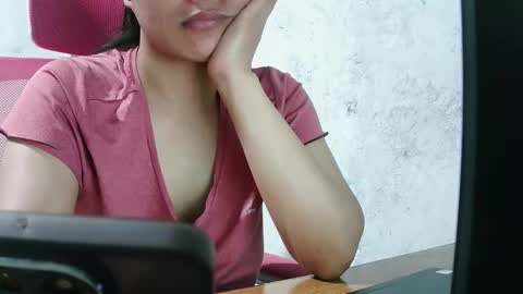 hottypinay300716 online show from April 15, 12:06 am