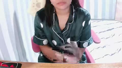 hottypinay300716 online show from June 3, 8:14 pm