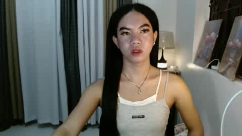 Snapshot of hottyshedah_0209 chatting on February 4, 11:09 pm THALIE online show from February 4, 11:09 pm