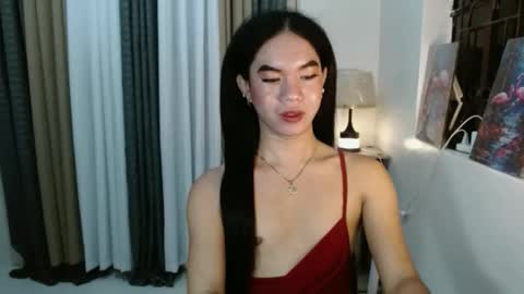 Snapshot of hottyshedah_0209 chatting on February 6, 12:15 am THALIE online show from February 6, 12:15 am