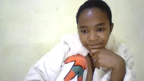 hotvanessa98 online show from May 17, 12:52 am