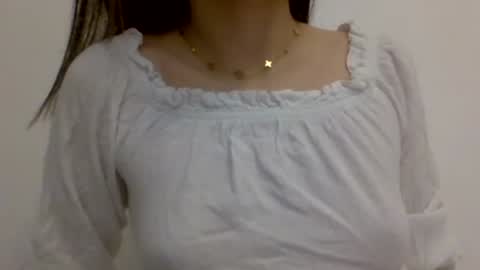 Snapshot of hotwinterxx chatting on January 27, 12:01 am Hotwixx online show from January 27, 12:01 am