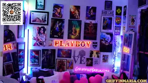 Snapshot of house_of_g1 chatting on March 26, 5:13 am G online show from March 26, 5:13 am