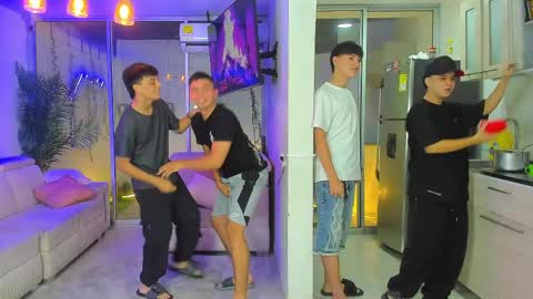 we are Harry Jersi pablo and our mod talco online show from April 14, 5:35 am