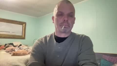 Snapshot of howlingatnothing chatting on January 18, 10:06 pm howlingatnothing online show from January 18, 10:06 pm