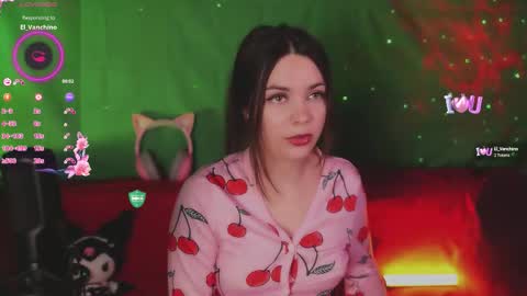 Mia online show from September 21, 5:03 pm