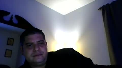 Snapshot of htownmademe chatting on July 15, 8:30 am htownmademe online show from July 15, 8:30 am