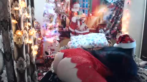 hugeassdevil online show from December 27, 1:22 am