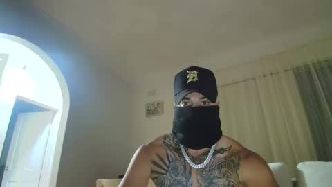 hugecockcommando online show from October 15, 3:56 pm