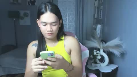 Snapshot of hugecockselfsucker4ux chatting on September 27, 5:23 am Its me ATHENA your goddess of beauty online show from September 27, 5:23 am