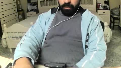 Snapshot of hugeveiny chatting on March 5, 5:31 pm hugeveiny online show from March 5, 5:31 pm