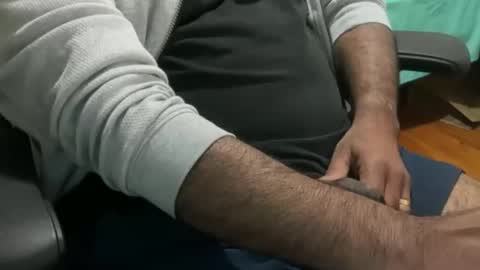 HunkyLover online show from March 27, 8:37 am