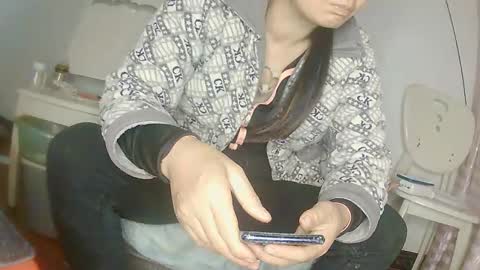 hujiajia520321431 online show from March 31, 12:16 pm