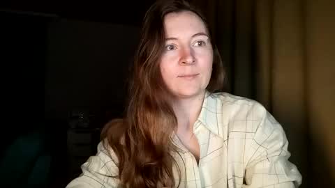 Snapshot of humpygrey chatting on May 10, 5:51 pm HumpyGrey online show from May 10, 5:51 pm