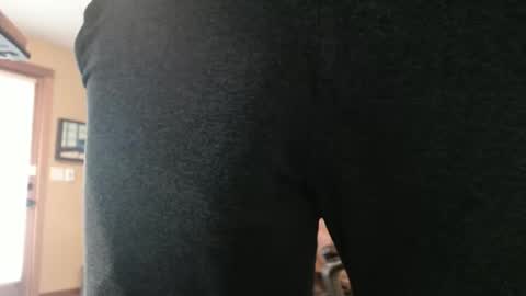 Big uncut cock dripping online show from February 20, 7:25 pm