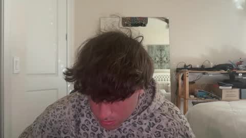 hungkingg22 online show from February 8, 3:37 pm