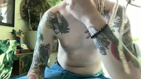 hunglungq online show from March 20, 6:24 pm