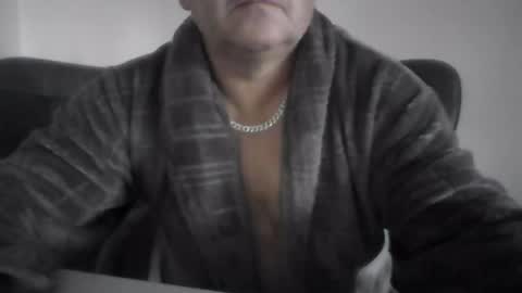 Snapshot of hungry_for_you_74 chatting on July 8, 3:44 am hungry_for_you_74 online show from July 8, 3:44 am