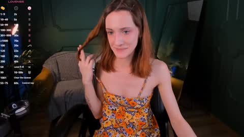 Snapshot of hungry_kitty66 chatting on January 2, 4:46 pm Kitty online show from January 2, 4:46 pm