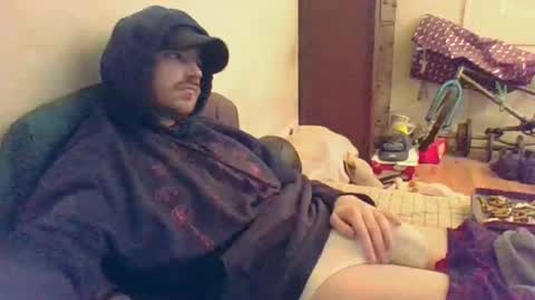 Boi online show from December 18, 2:39 am