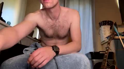 Snapshot of hungteasex chatting on April 24, 8:17 am HungTeaseX online show from April 24, 8:17 am