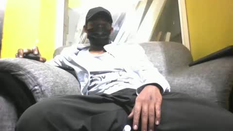 Snapshot of hunk_dominant chatting on January 4, 5:16 pm hunk_dominant online show from January 4, 5:16 pm