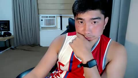 Snapshot of hunkfireman chatting on February 26, 5:39 am ADAM online show from February 26, 5:39 am