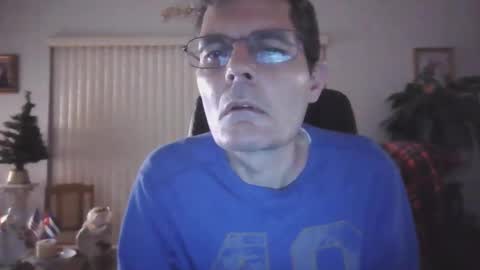 Snapshot of hunkmasclefad458 chatting on December 7, 6:21 am hunkmasclefad458 online show from December 7, 6:21 am