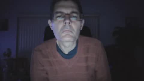 Snapshot of hunkmasclefad458 chatting on January 25, 4:34 am hunkmasclefad458 online show from January 25, 4:34 am