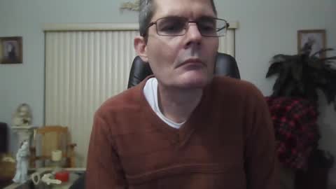 Snapshot of hunkmasclefad458 chatting on January 28, 6:16 am hunkmasclefad458 online show from January 28, 6:16 am