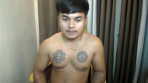Snapshot of hunkyzeus chatting on June 11, 2:53 am hunkyzeus online show from June 11, 2:53 am