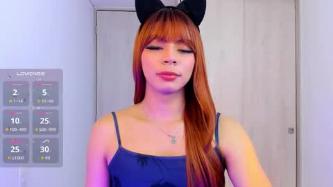 Snapshot of hurremcan_ chatting on February 6, 9:07 pm Hurrem online show from February 6, 9:07 pm