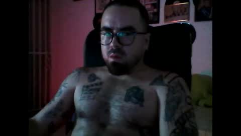 Snapshot of hurtadodirector chatting on May 16, 6:32 am hurtadodirector online show from May 16, 6:32 am