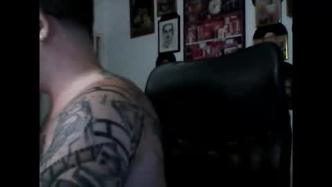 Snapshot of hurtadodirector chatting on May 29, 7:17 am hurtadodirector online show from May 29, 7:17 am