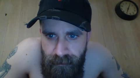Snapshot of huskygengar22 chatting on July 5, 3:45 am huskygengar22 online show from July 5, 3:45 am