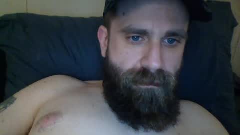 Snapshot of huskygengar22 chatting on July 5, 4:19 am huskygengar22 online show from July 5, 4:19 am