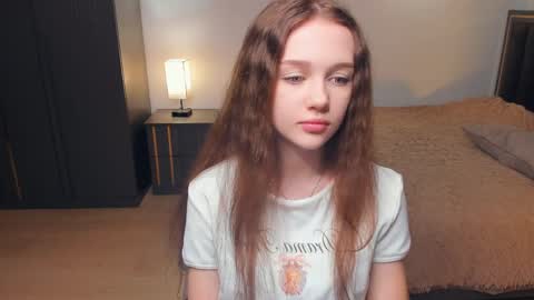 Lily online show from April 7, 6:14 am