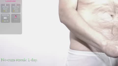 Snapshot of hxmister chatting on October 24, 6:26 pm Andrew online show from October 24, 6:26 pm