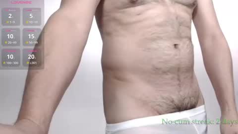 Snapshot of hxmister chatting on February 9, 7:07 pm Andrew online show from February 9, 7:07 pm