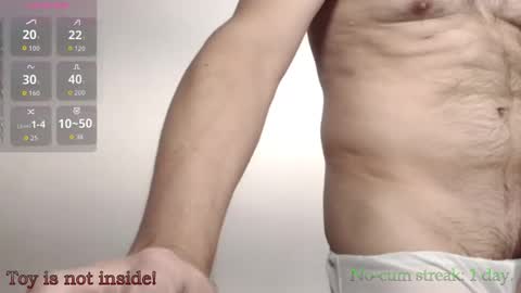 Snapshot of hxmister chatting on February 25, 3:49 am Andrew online show from February 25, 3:49 am