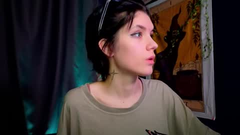 Snapshot of hyeon_jin chatting on January 4, 11:17 pm Hyeon Jin online show from January 4, 11:17 pm